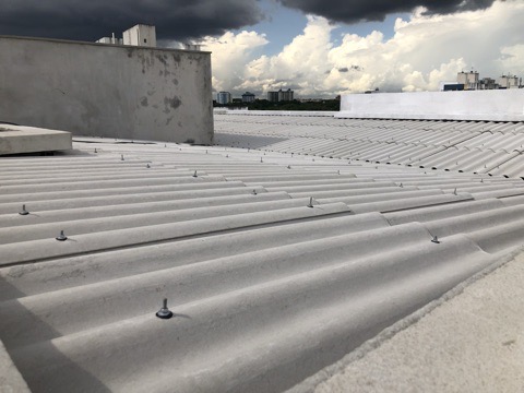Execução de estrutura metálica e cobertura no Condomínio Renaissance, em Manaus